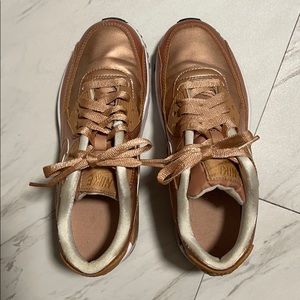 Rose gold nike air max